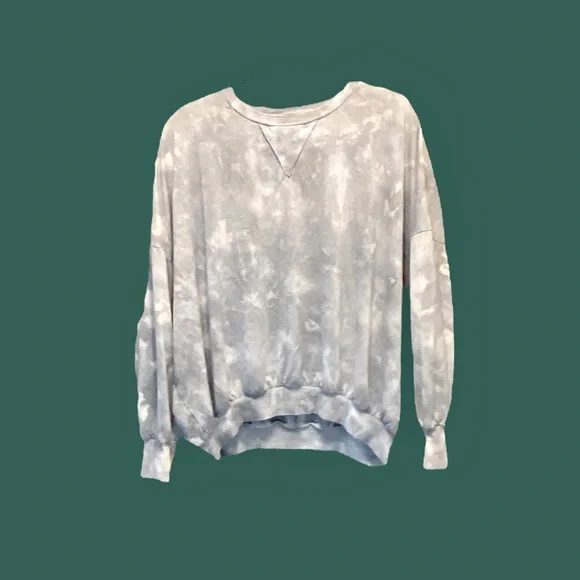 YFB Young, Fabulous & Broke Dolman Sleeved Grey and White Tie Dye Sweatshirt - Picture 3 of 6